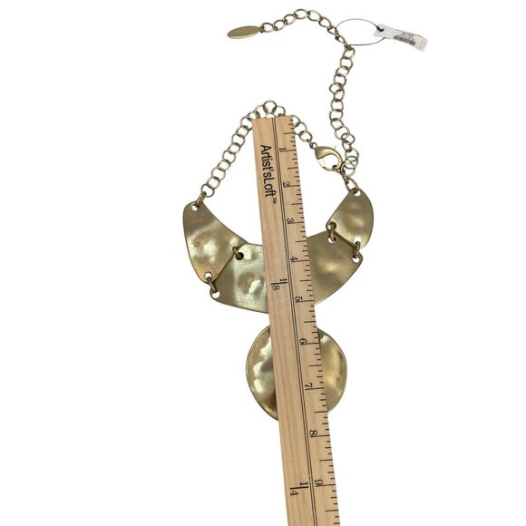 CHICO'S STUNNING HAMMERED GOLD NECKLACE NWTS - Picture 8 of 15